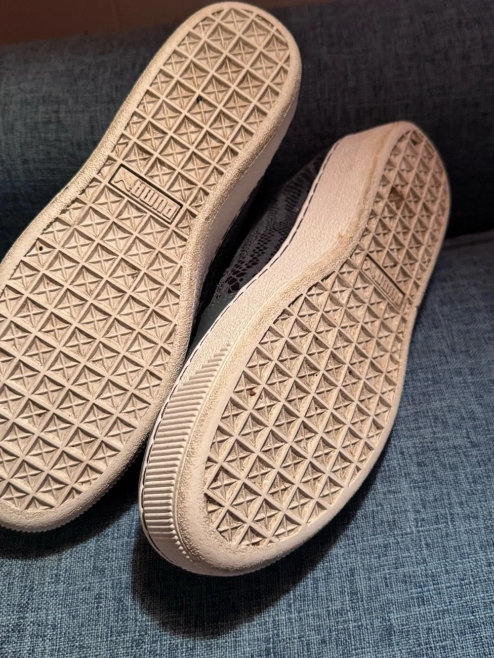 Puma Slip-On gray with White Soles - Picture 6 of 7